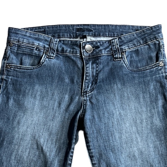 Kut from the Kloth Women's Bermuda Jean Shorts Sz. 4 - Picture 2 of 11